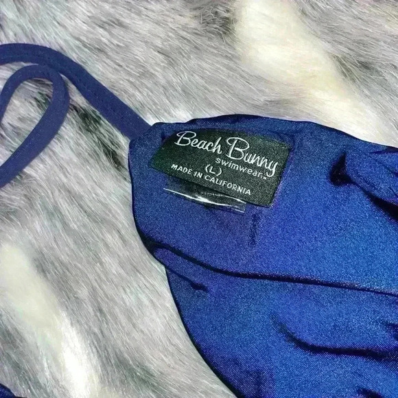 RARE Beach Bunny navy blue gold chain bikini top sz large - Picture 2 of 5